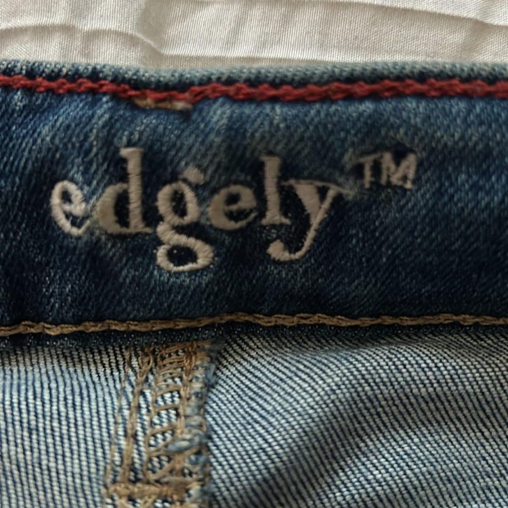 Jeans - Picture 4 of 4